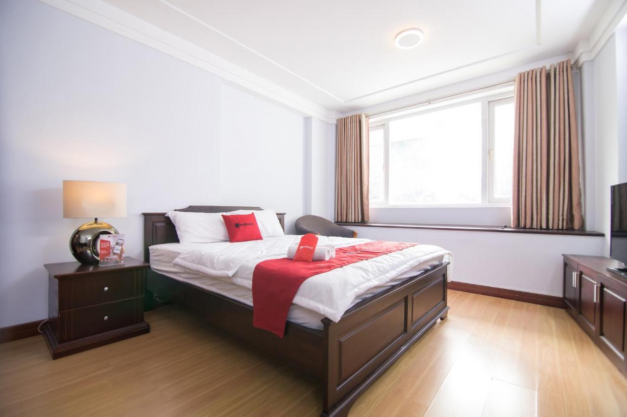 เรดดอร์ซ เนียร์ ฮวาลู สเตเดียม Hotel โฮจิมินห์ซิตี้ ภายนอก รูปภาพ