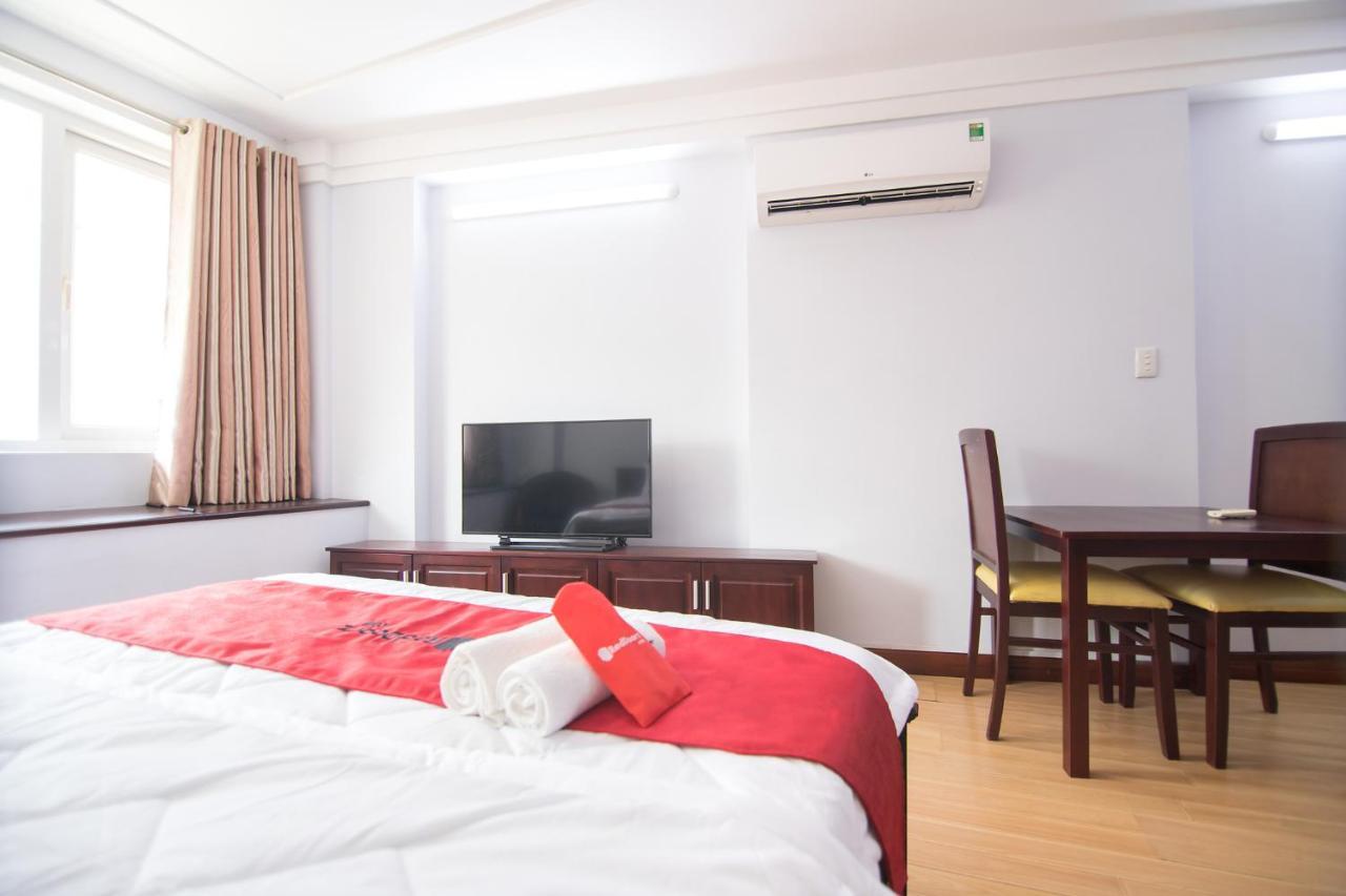 เรดดอร์ซ เนียร์ ฮวาลู สเตเดียม Hotel โฮจิมินห์ซิตี้ ภายนอก รูปภาพ