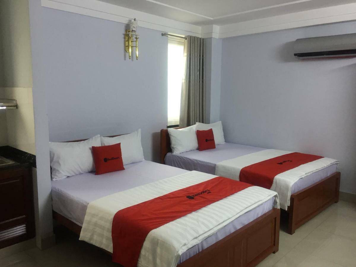 เรดดอร์ซ เนียร์ ฮวาลู สเตเดียม Hotel โฮจิมินห์ซิตี้ ภายนอก รูปภาพ